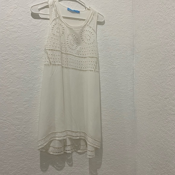 Solitaire Swim - White Beach Cover Up - M - Picture 4 of 7